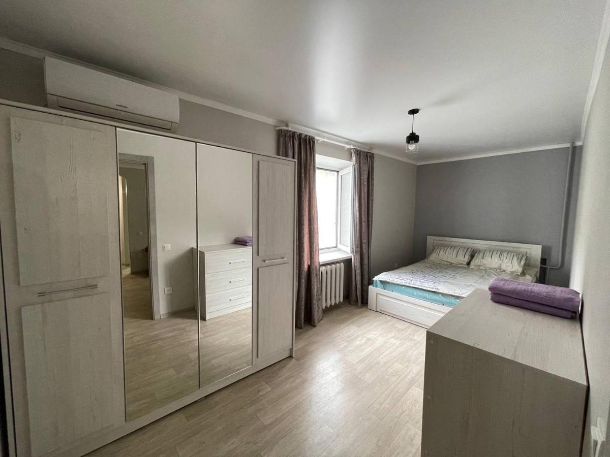 Apartment On Kievskaya Street Bishkek Ngoại thất bức ảnh